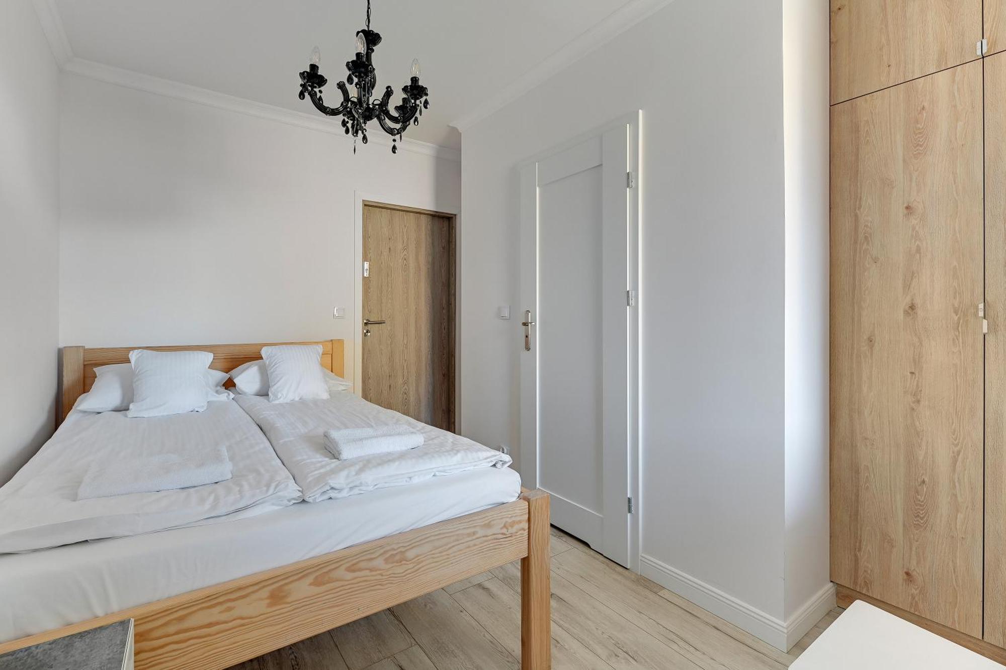 Szafarnia Apartment กดัญสก์ ภายนอก รูปภาพ