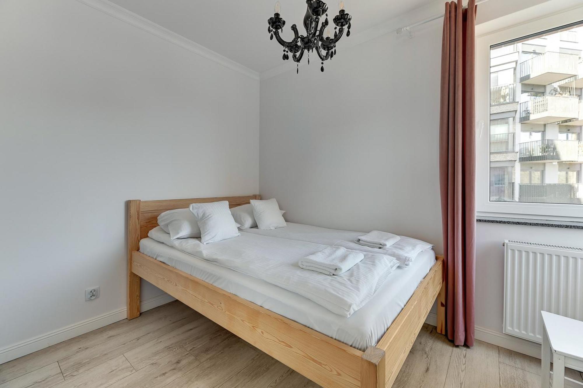 Szafarnia Apartment กดัญสก์ ภายนอก รูปภาพ